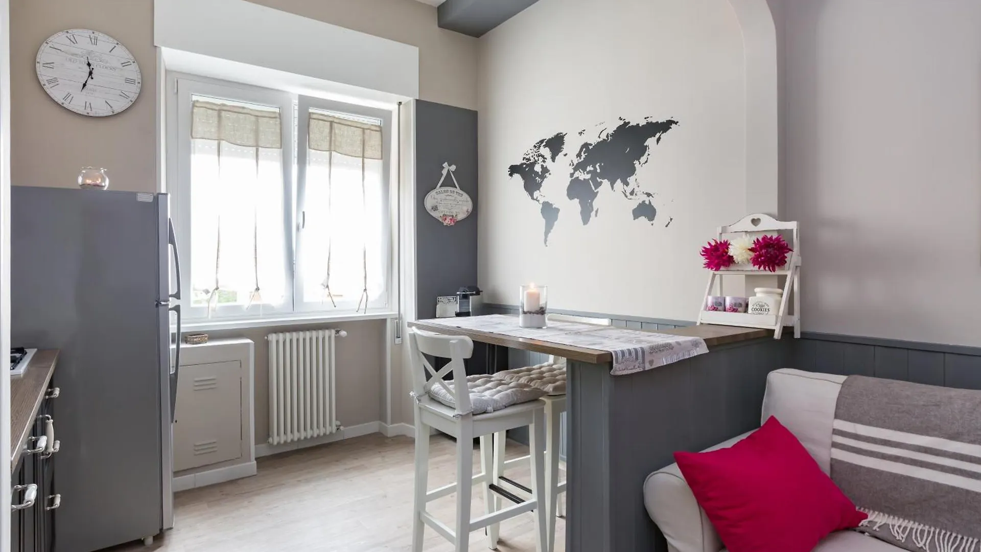 Peonies House Quiet Flat Overlooking Rome