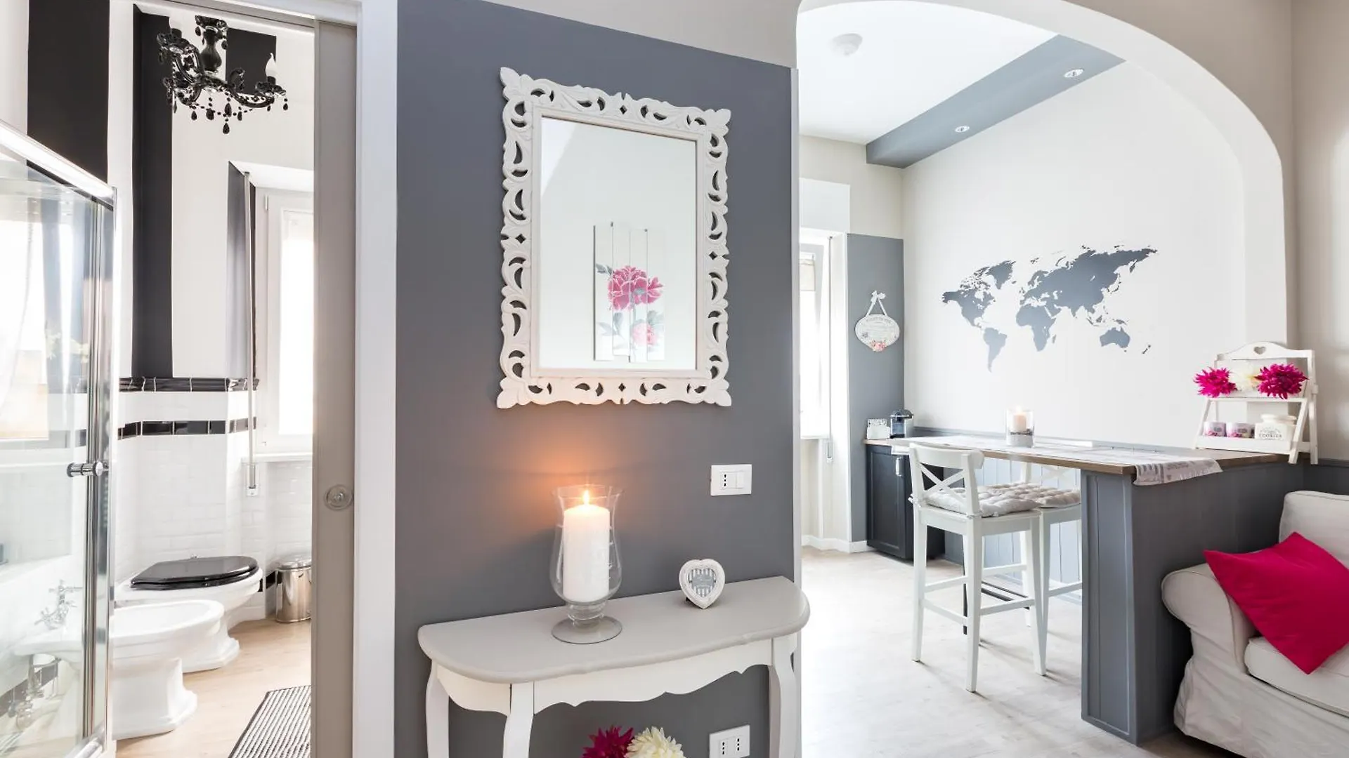 Peonies House Quiet Flat Overlooking Rome Italy