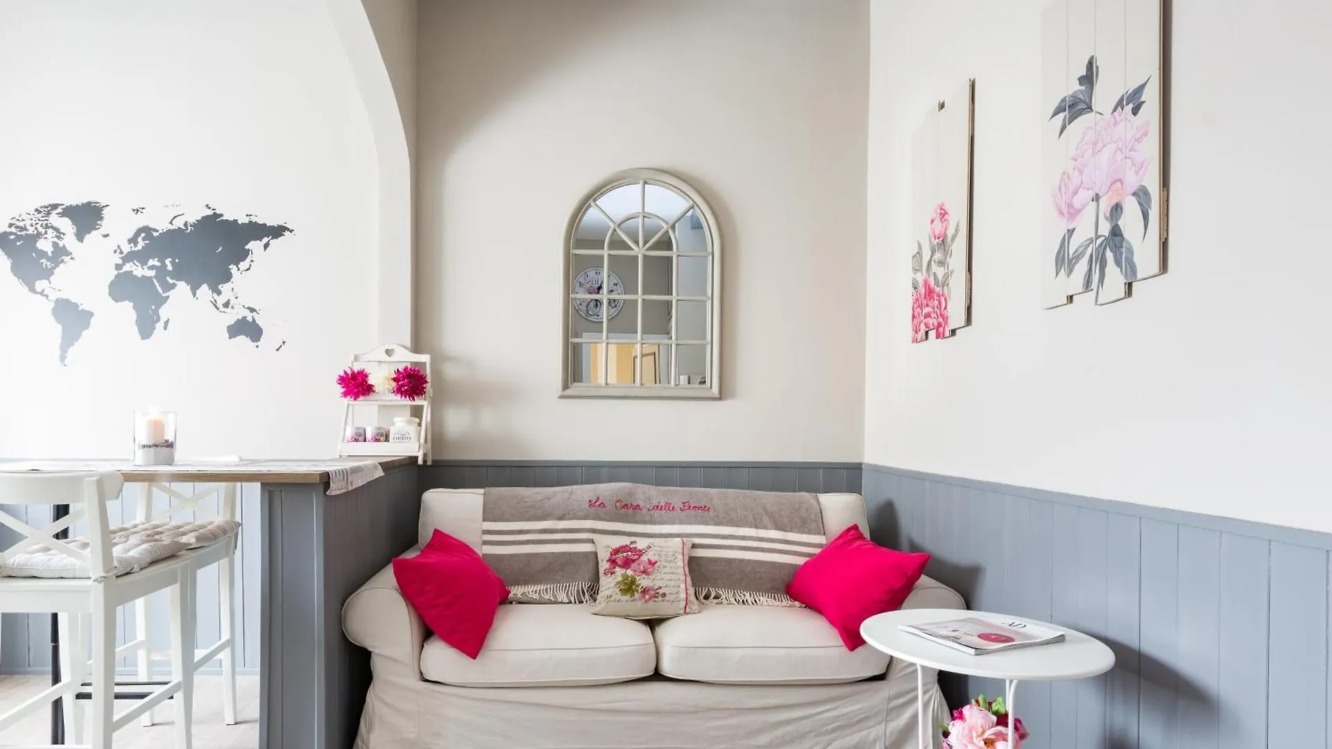 Apartment Peonies House Quiet Flat Overlooking Rome Italy