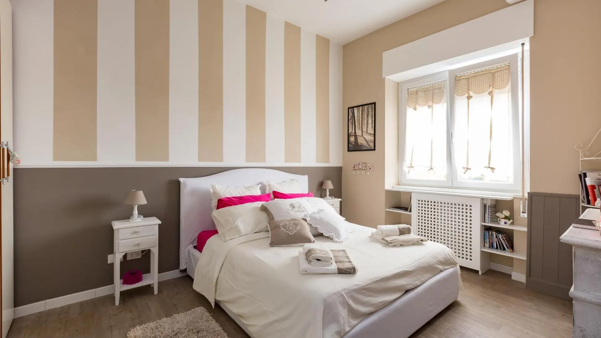 Apartment Peonies House Quiet Flat Overlooking Rome
